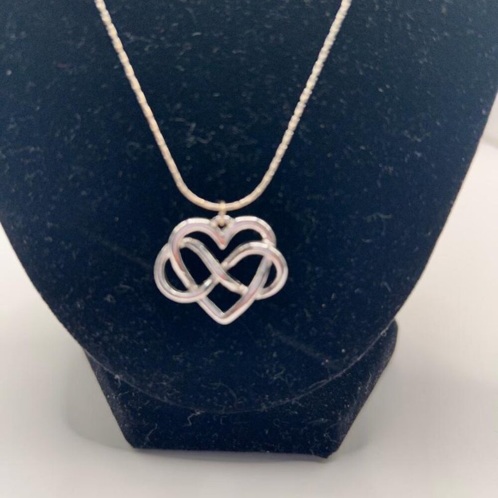 16 inch Tarnish Resistant Silver Infinity Heart Necklace Nickel Free
